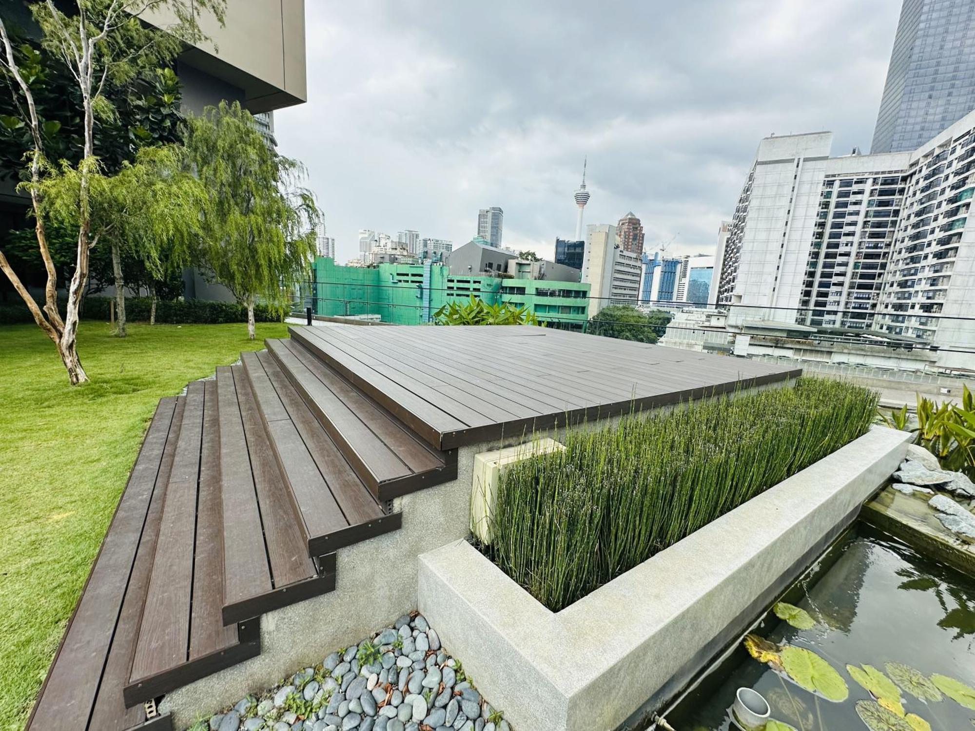Axon By Bukit Bintang Comfy Hotel